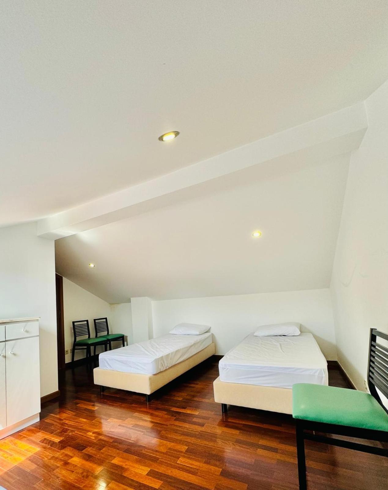Altamira Rooms And Studio เวียนา โด กัสเตโล ภายนอก รูปภาพ