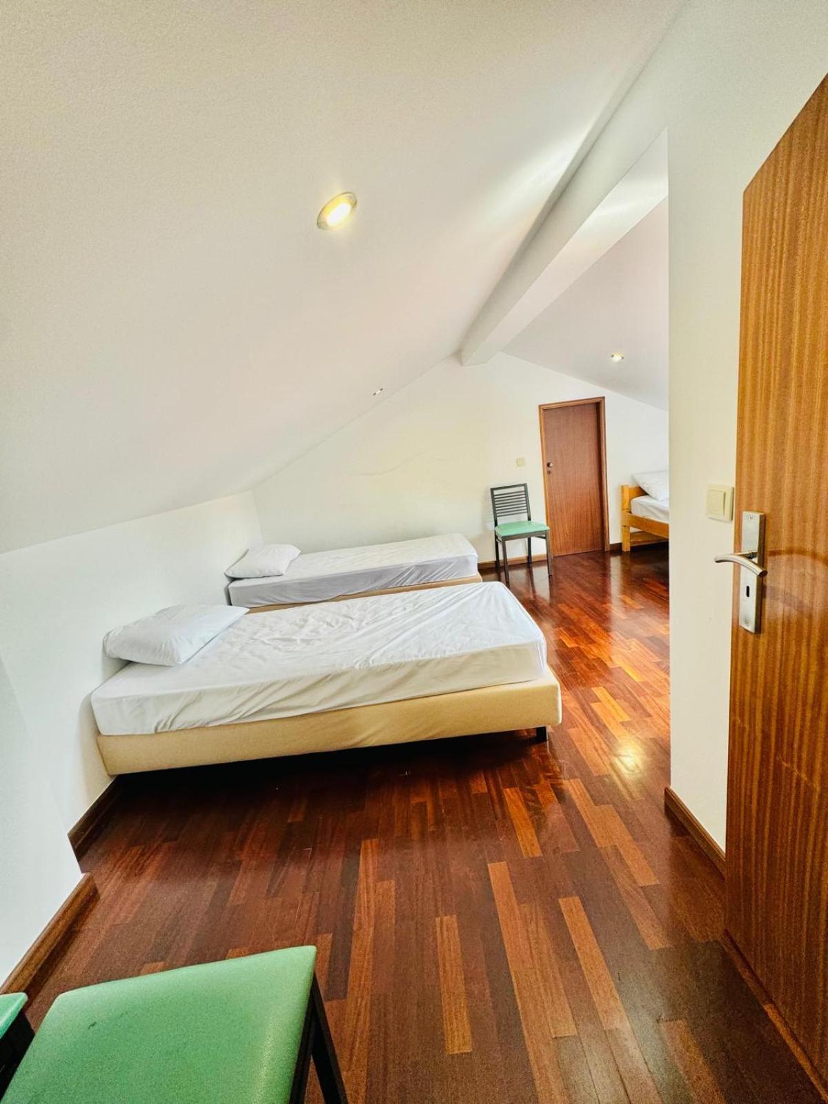 Altamira Rooms And Studio เวียนา โด กัสเตโล ภายนอก รูปภาพ